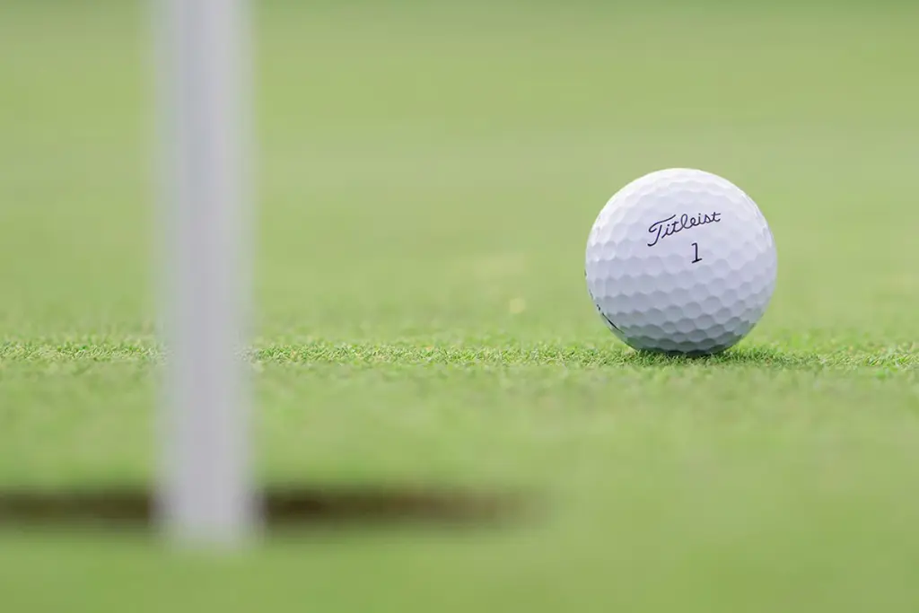 what is the best golf ball for distance