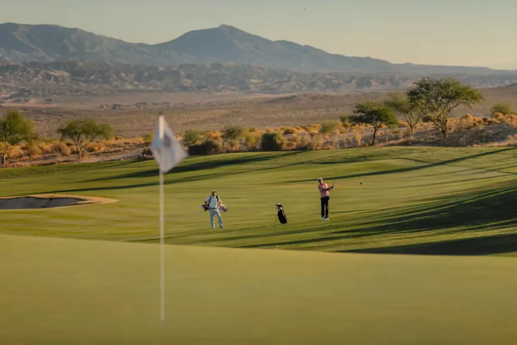 weather impacts golf play